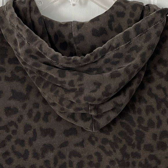 Anthropologie Sundry Leopard Print Cozy Hoodie Sweatshirt Size S Athleisure - Picture 9 of 15